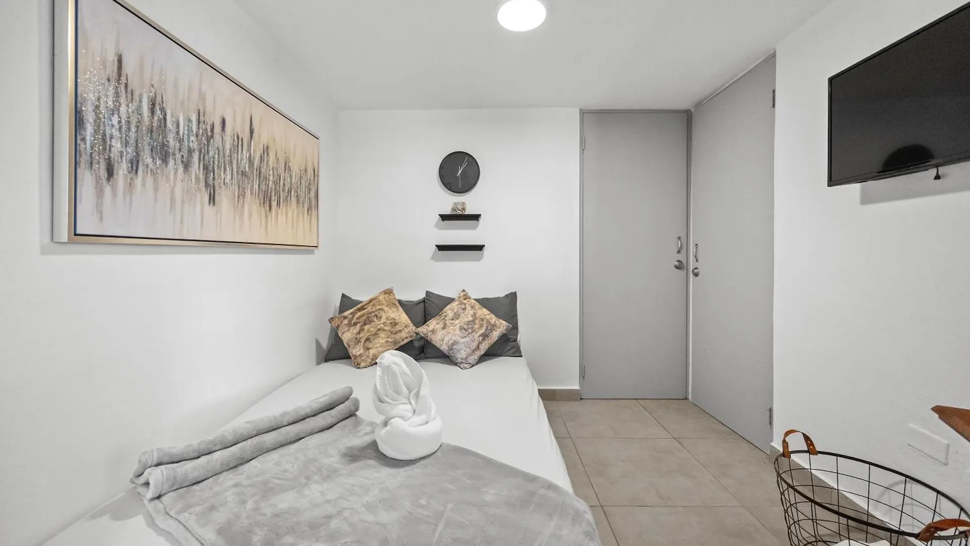 סן חואן City-View Balcony One-Bedroom Ph 4 Guests Mm6 סן חואן